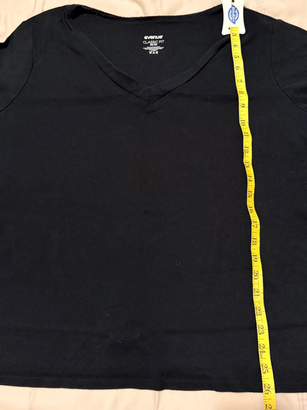 Avenue women’s Black V-Neck Short Sleeve Tee